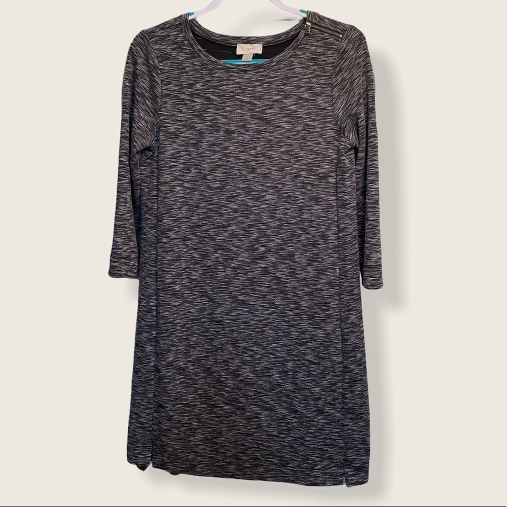 Loft dress long sleeve right shoulder zipper side slits size small NWT